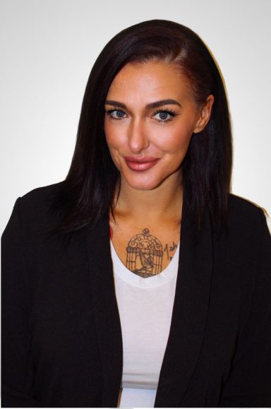 Jenna, Peachy Clean social media manager